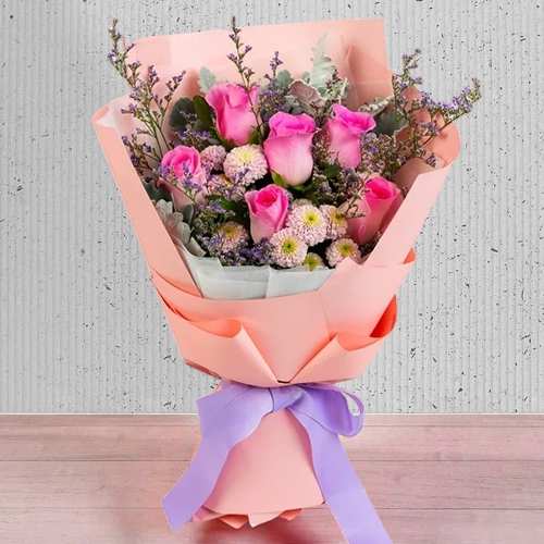 Elegant Bouquet Of Pink Roses
