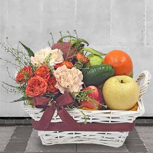 Fresh Harvest Wellness Fruit Hamper