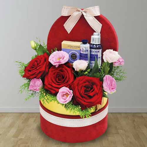 Lavender Fragrance N Toiletries Hamper