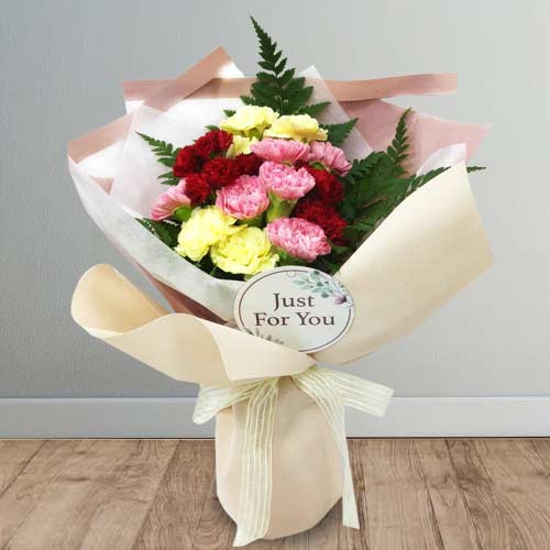 Elegant Flower Bouquet For Mom