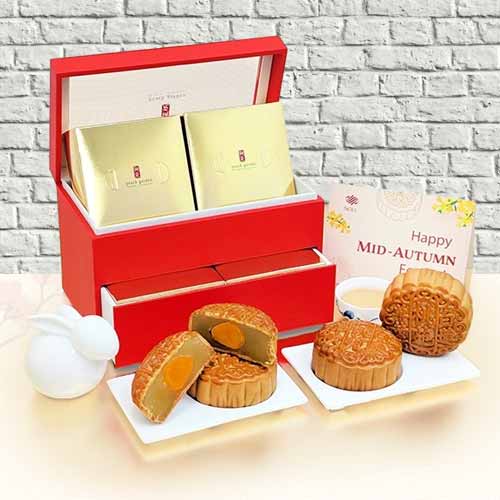 Mooncakes With Single Yolk