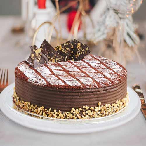 Eggless Hazelnut Crunch Cake